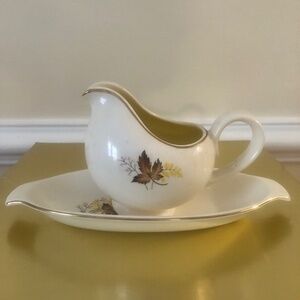 Vtg Taylor Smith Taylor Creamer & Oval Dish